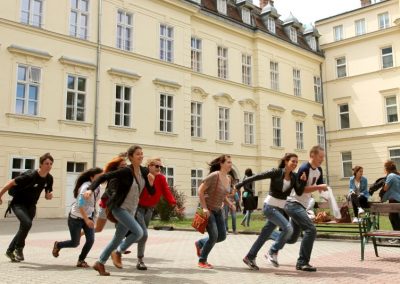 Deutschkurse für Jugendliche in Wien Österreich :: DEUTSCH.PRO